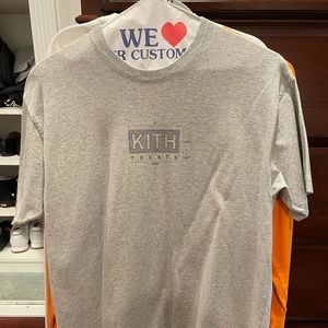 KITH TREATS TEE SHIRT. 2020 edition of the map of all locations on back of shirt